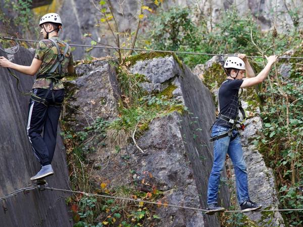 Passage Dmv Een Brug Bij De Via Ferrata